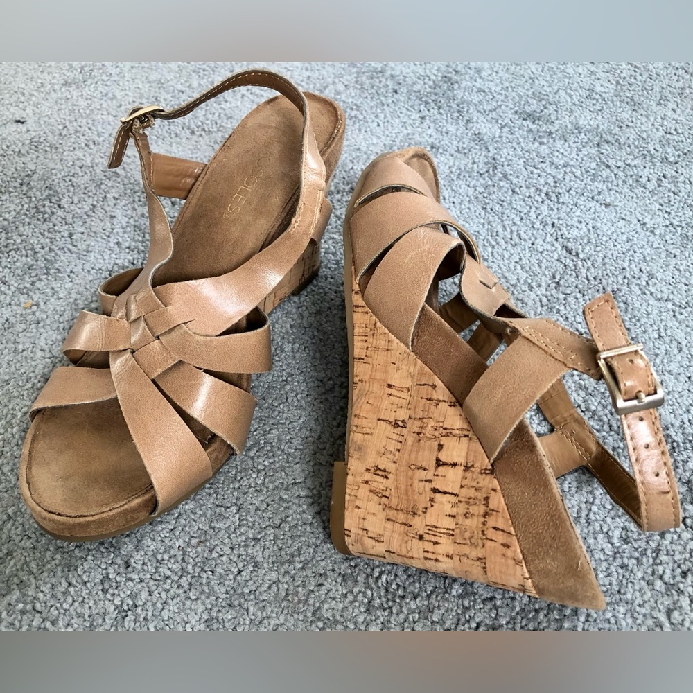 AEROSOLES Tan Cork Wedge Sandals